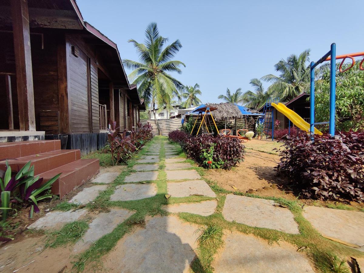 Beach Cottages - Pousada Donaciana บากา ภายนอก รูปภาพ