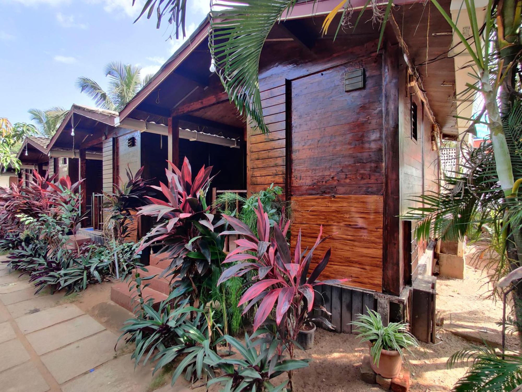 Beach Cottages - Pousada Donaciana บากา ภายนอก รูปภาพ